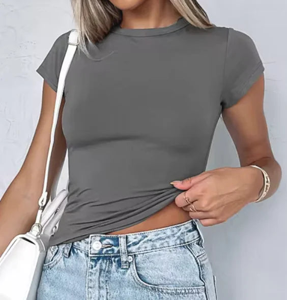 Essential Slim Tee